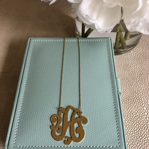 Jennifer Zeuner Swirly Initial “A” Necklace - Picture 3 of 5